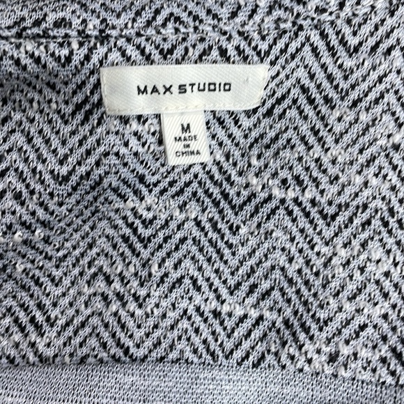 Max Studio Blazer. - Picture 4 of 4
